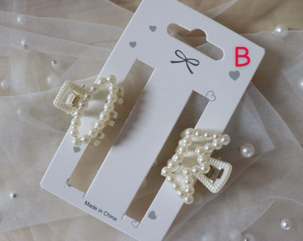 Small Pearl Claw Clips