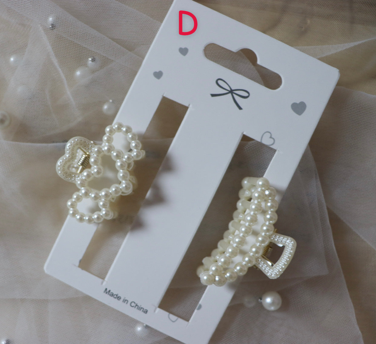 Small Pearl Claw Clips